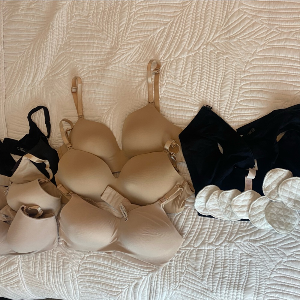 Bundle GUC nursing bras from Torrid and Target, 40C and 40DD (cup runs small)